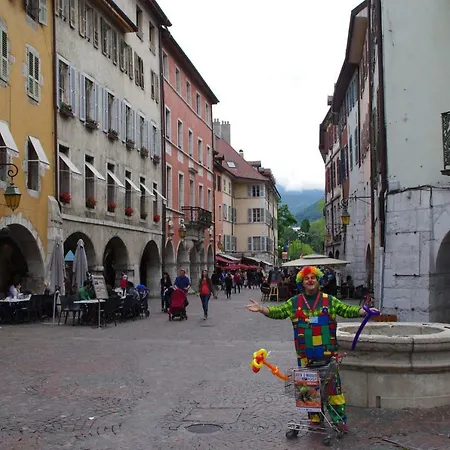 Guest Vip Annecy Lake Exterior photo
